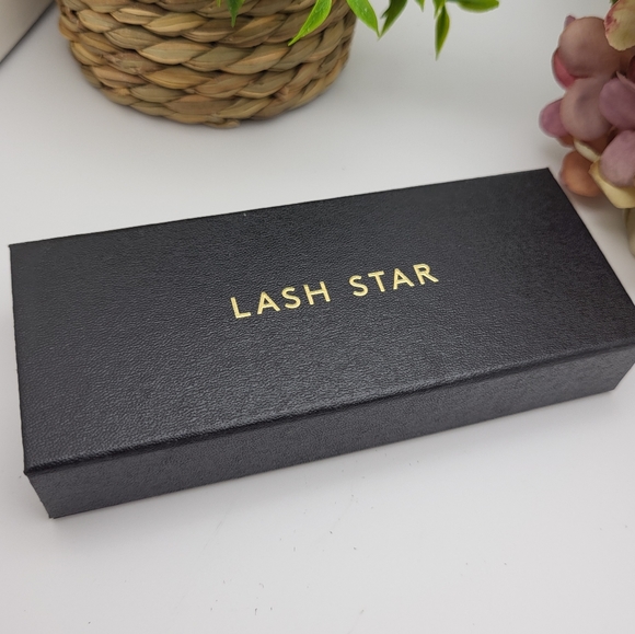 New in Box Lash Star Visionary Lashes 003, faux mink reusable false eyelashes - Picture 3 of 11